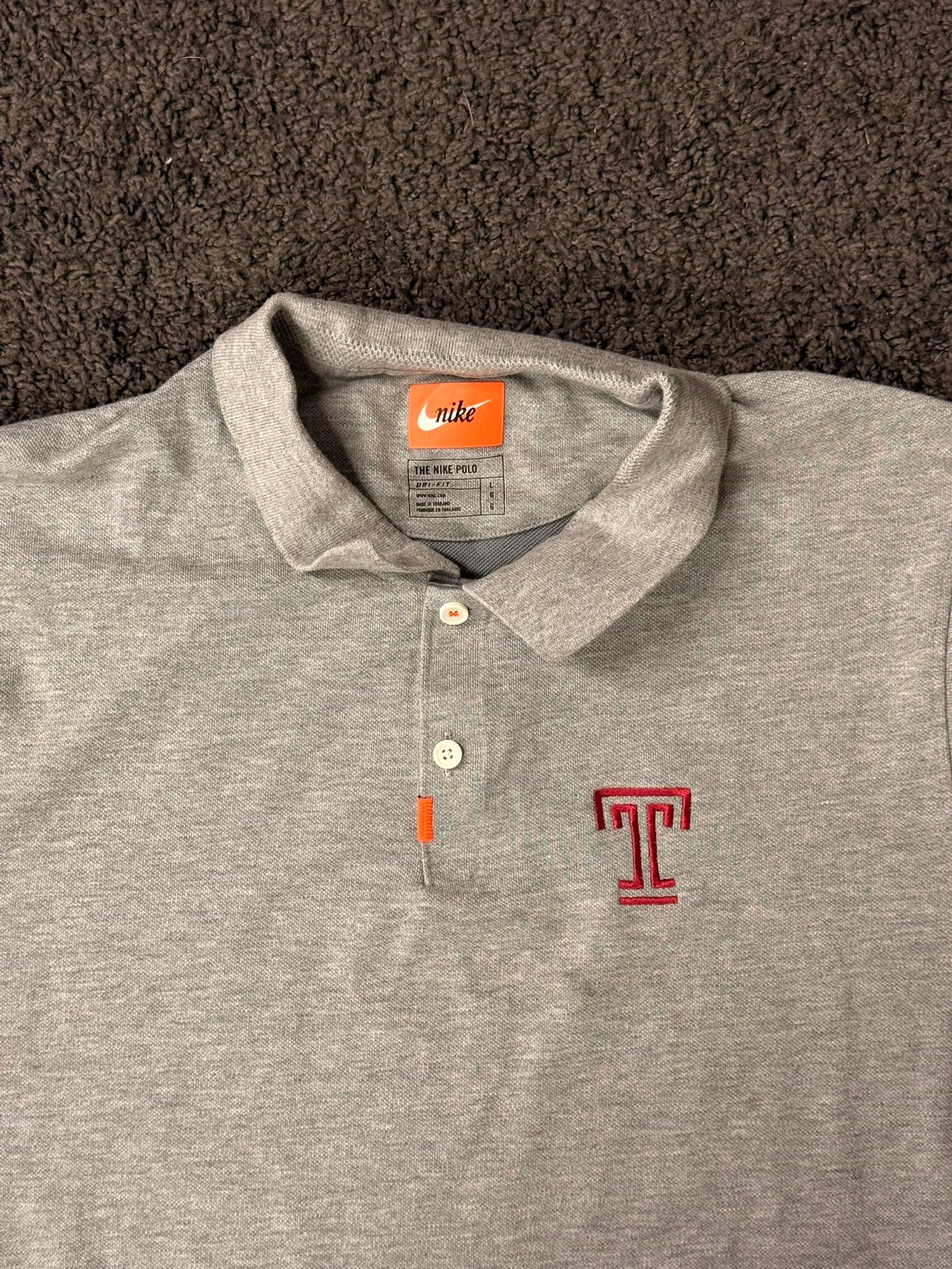 Nike Polo Shirt Grau mit T-Logo